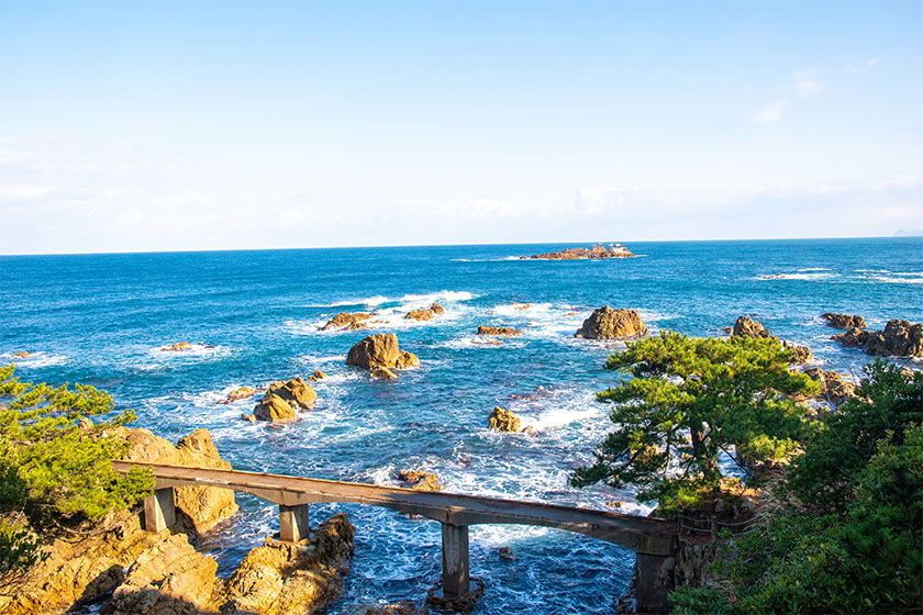 日本海に浮かぶリアルな竜宮城！後ヶ島を見に行こう